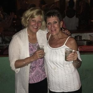 Meet your Posher, Angela